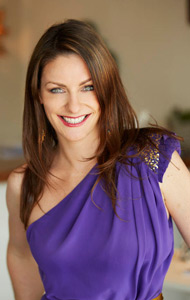 Erinn Valencich playfully styled: erinn valencich Erinn Valencich playfully styled: erinn valencich
